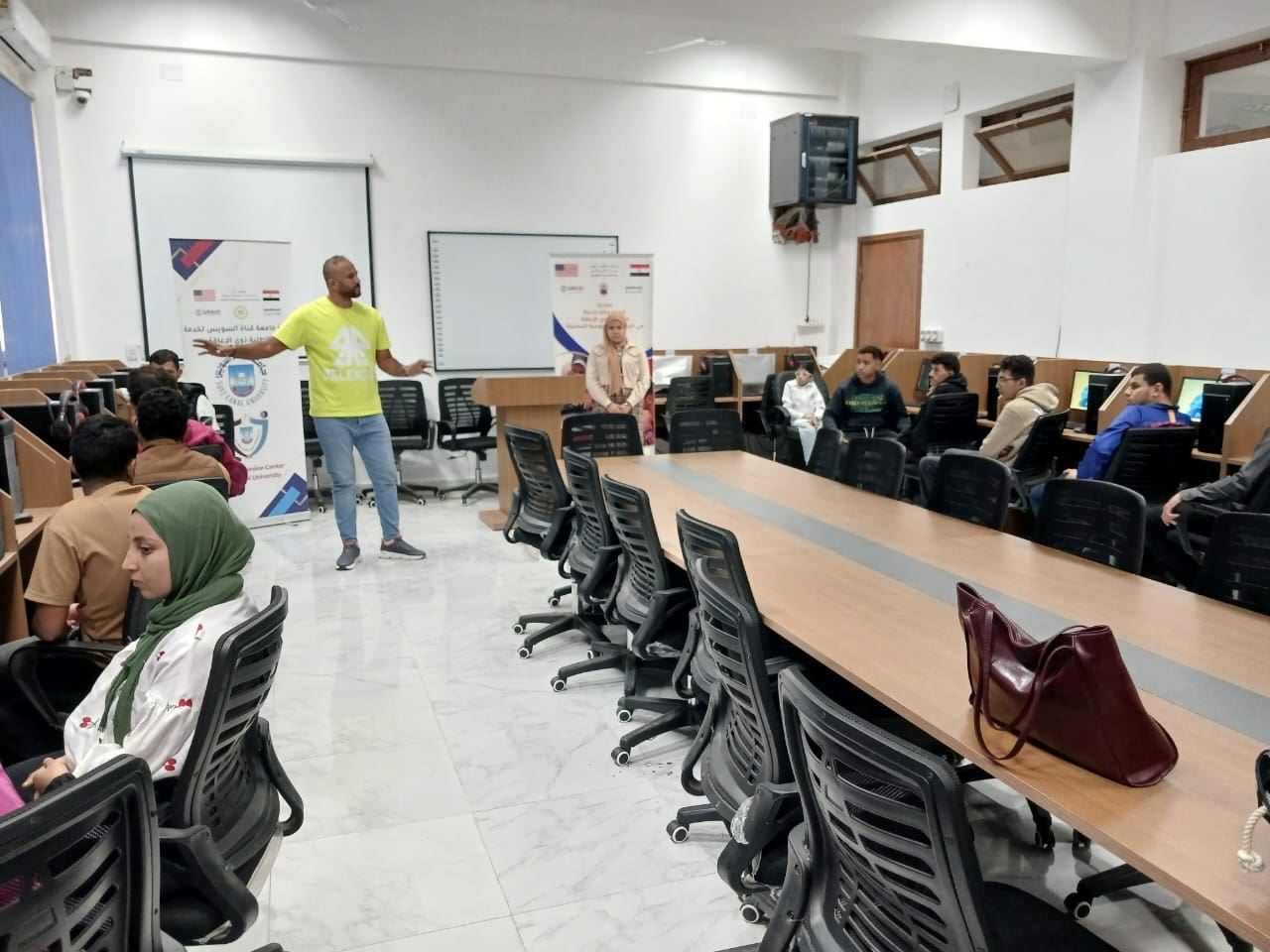 IMG 20251124 WA0197 جامعة قناة السويس لأول مرة.. تدريب شامل في الحاسب الآلي لطلاب ذوي الهمم بجامعة قناة السويس موقع في الجامعة