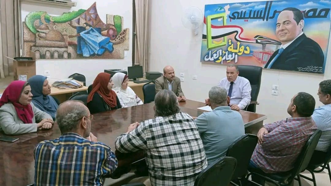 IMG 20251129 WA0040 وزير الزراعة طلاب أسيوط يخوضون 16 كورسًا في مبادرة "شتاء رقمي" لبناء مهارات المستقبل موقع في الجامعة