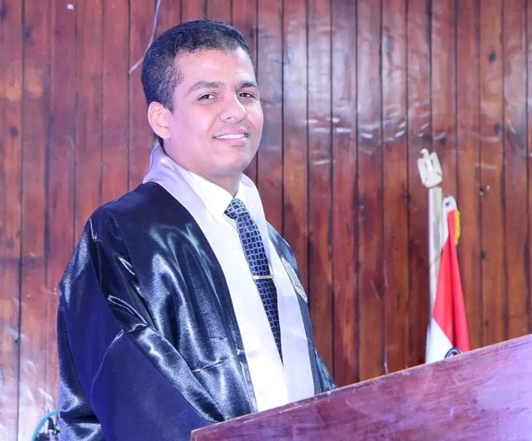 IMG 20251130 WA0001 تكليف تكليف جديد بكلية الآداب.. عبدالسلام مبارك منسقًا لبرنامج الإعلام الرقمي بجامعة سوهاج موقع في الجامعة