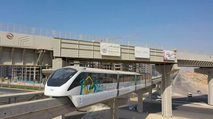 IMG 4578 مونوريل العاصمة بشرة خير لطلاب الجامعات.. كل ما تريد معرفته عن مونوريل العاصمة ومميزاته وموعد الافتتاح موقع في الجامعة