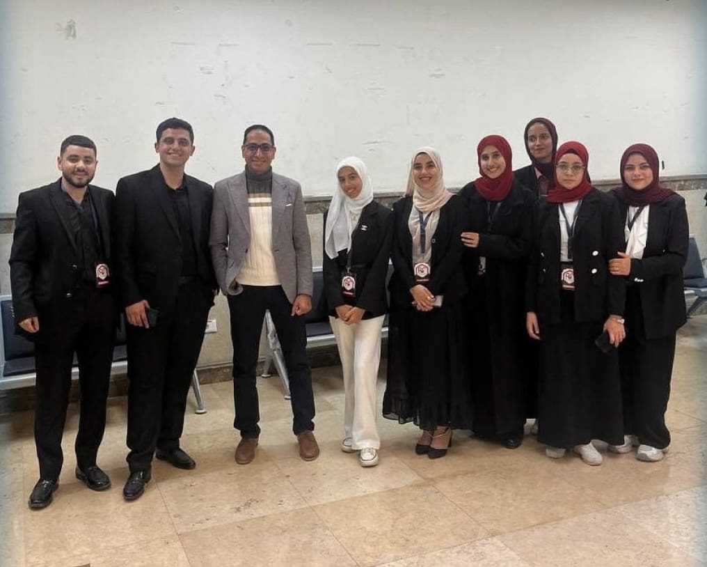 IMG 5500 المنوفية صيدلة المنوفية الأهلية تنظم TRACK Event لتأهيل طلابها لسوق العمل موقع في الجامعة