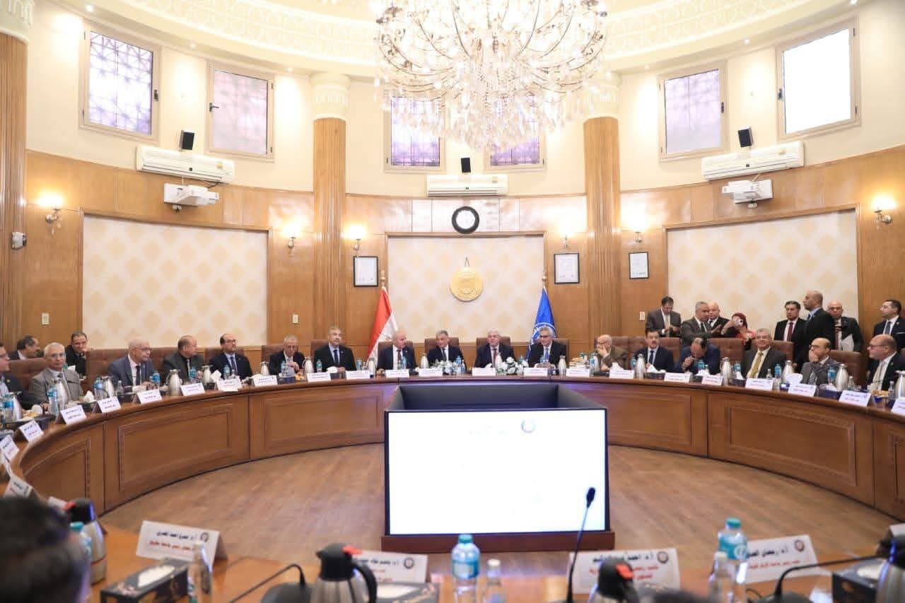 IMG 6191 الإسكندرية جامعة الإسكندرية تحصد المركز الثاني في مسابقة "أفضل جامعة صديقة للبيئة" موقع في الجامعة