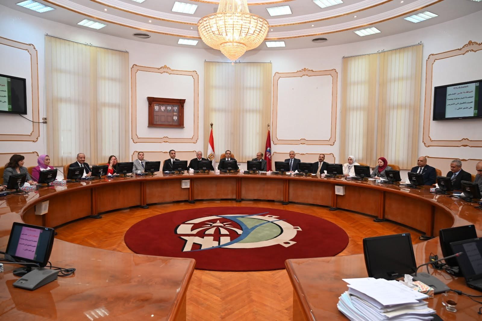 IMG 6315 الفيوم جامعة الفيوم تحسم الجدل حول تعيين عضو هيئة تدريس بكلية طب الأسنان وتعلن تحقيقات موسعة موقع في الجامعة