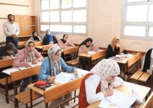 IMG ٢٠٢٥١١٠٥ ١٨٥٦٠٥ امتحانات الشهادة الإعدادية خطوة بخطوة.. طريقة تسجيل استمارة الشهادة الإعدادية 2026 موقع في الجامعة