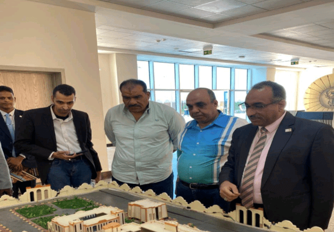IMG ٢٠٢٥١١١٥ ١٧٤٢٥٨ امتحانات الترم الأول رئيس جامعة طيبة: التوعية بالتعليم التكنولوجي وبناء الثقة مع الصناعة أساس نجاح الطلاب موقع في الجامعة