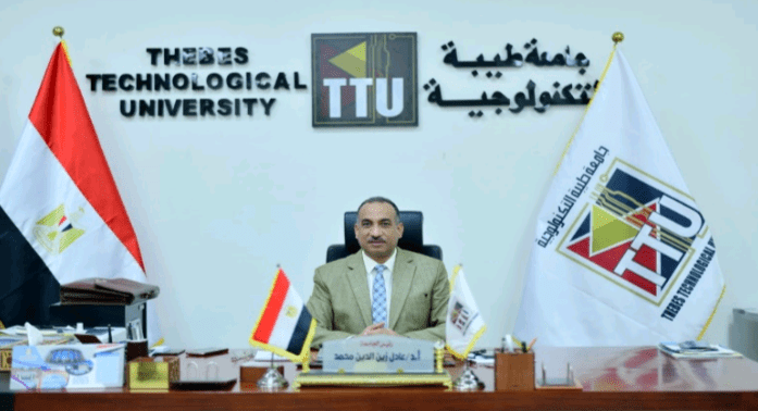IMG ٢٠٢٥١١١٥ ١٧٤٣٤٥ جامعة طيبة التكنولوجية رئيس جامعة طيبة التكنولوجية يكشف استراتيجية تطوير التعليم وإطلاق برامج مبتكرة وإنشاء كليات جديدة | حوار موقع في الجامعة