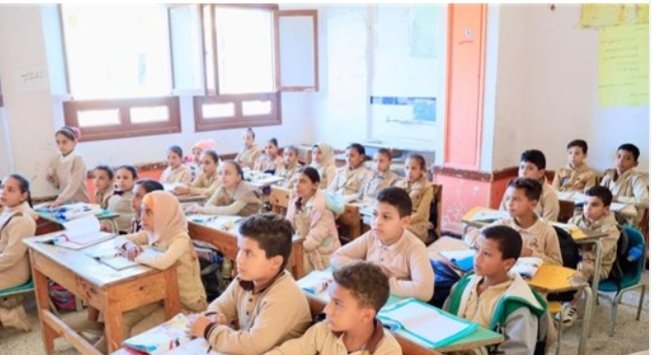 IMG ٢٠٢٥١١٣٠ ١٨٤٤٥٧ فيروس ماربورج ارتداء الكمامة وتعقيم الفصول.. قرارات عاجلة من تعليم القاهرة للوقاية من فيروس ماربورج بالمدارس موقع في الجامعة