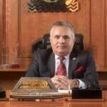  الأستاذ الدكتور /  أشرف محمد حنيجل