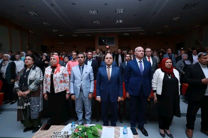 1764787046920 محافظ كفر الشيخ محافظ كفر الشيخ يشهد تكريم المتفوقين ويؤكد دعم ذوي الهمم بكل أبعادها موقع في الجامعة