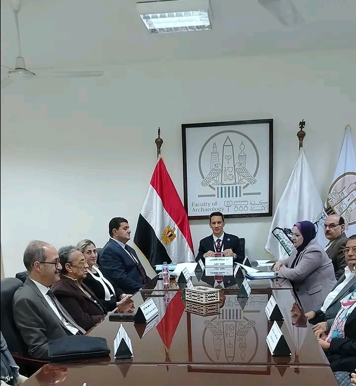 1765301510011 مجلس قرارات أكاديمية مهمة في اجتماع مجلس كلية الآثار بجامعة عين شمس.. تفاصيل موقع في الجامعة