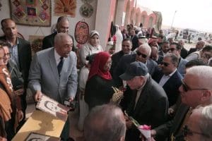 الوادي الجديد تحتفل بمهرجان الرياضات التراثية بحضور وزير الشباب وتفاعل مميز من مديرية التعليم 3 1765746313926 الوادي الوادي الجديد تحتفل بمهرجان الرياضات التراثية بحضور وزير الشباب وتفاعل مميز من مديرية التعليم موقع في الجامعة