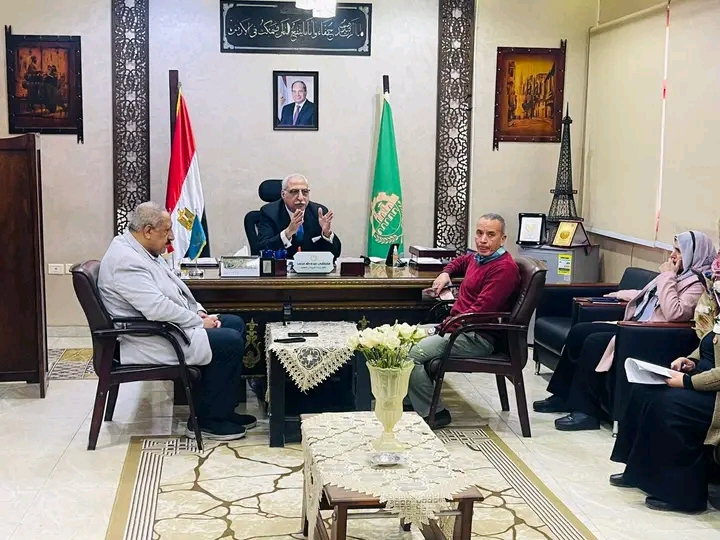 1765814107116 القومي القليوبية تستعد لامتحانات الإعدادية.. مدير التعليم يشدد على جاهزية اللجان وضمان بيئة آمنة للطلاب موقع في الجامعة