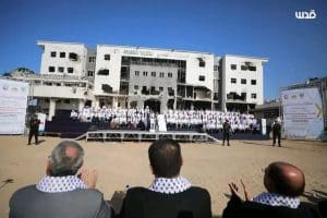 1766772848403 نقابة نقابة أطباء مصر تحيّي تخريج 168 طبيباً فلسطينياً وتنعى شهداء "درع الإنسانية" موقع في الجامعة