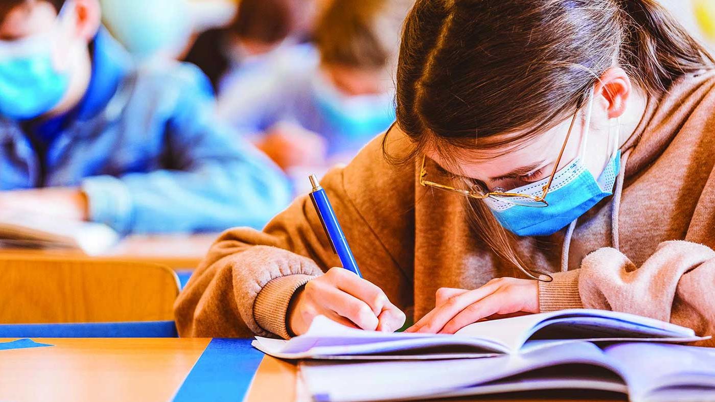 637 وكيل مع اقتراب امتحانات نصف العام 2026.. إليك أسرار التركيز والإجابة الصحيحة  موقع في الجامعة