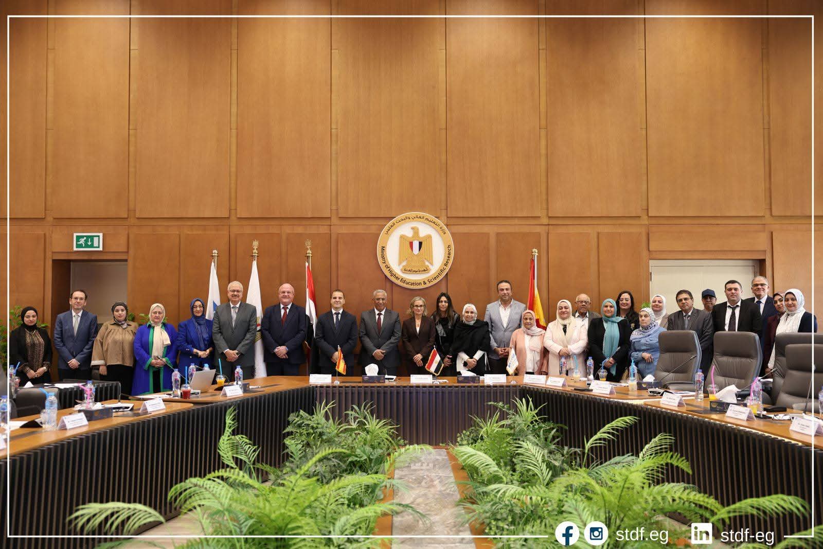 FB IMG 1764677615848 التعليم العالي التعليم العالي: ورشة التعاون المصري الإسباني تعزز مشاركة الباحثين في برامج الاتحاد الأوروبي وتدعم الابتكار التطبيقي موقع في الجامعة