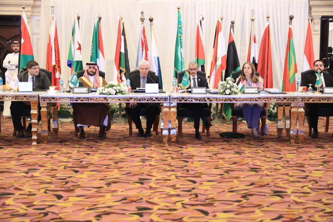 FB IMG 1764757746754 جامعة مصر للمعلوماتية التعليم العالي يفتتح الدورة الـ 124 للمجلس التنفيذي للألكسو لتعزيز العمل العربي المشترك في التربية والثقافة والعلوم موقع في الجامعة