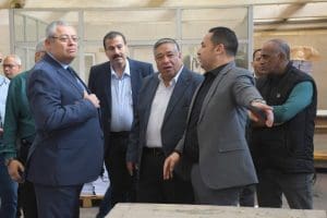 بالصور.. جامعة عين شمس تبحث تطوير مطبعتها في زيارة تفقدية لنائب رئيس الجامعة للتعليم والطلاب 3 FB IMG 1764862407594 جامعة عين شمس بالصور.. جامعة عين شمس تبحث تطوير مطبعتها في زيارة تفقدية لنائب رئيس الجامعة للتعليم والطلاب موقع في الجامعة