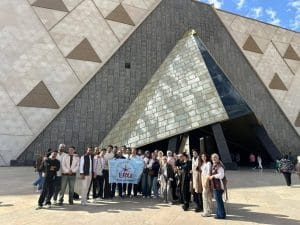طلاب طب الفم والأسنان بالجامعة المصرية الروسية يزورون المتحف المصري الكبير لتعزيز الثقافة والتراث| صور 5 FB IMG 1765014736658 طب الفم طلاب طب الفم والأسنان بالجامعة المصرية الروسية يزورون المتحف المصري الكبير لتعزيز الثقافة والتراث| صور موقع في الجامعة