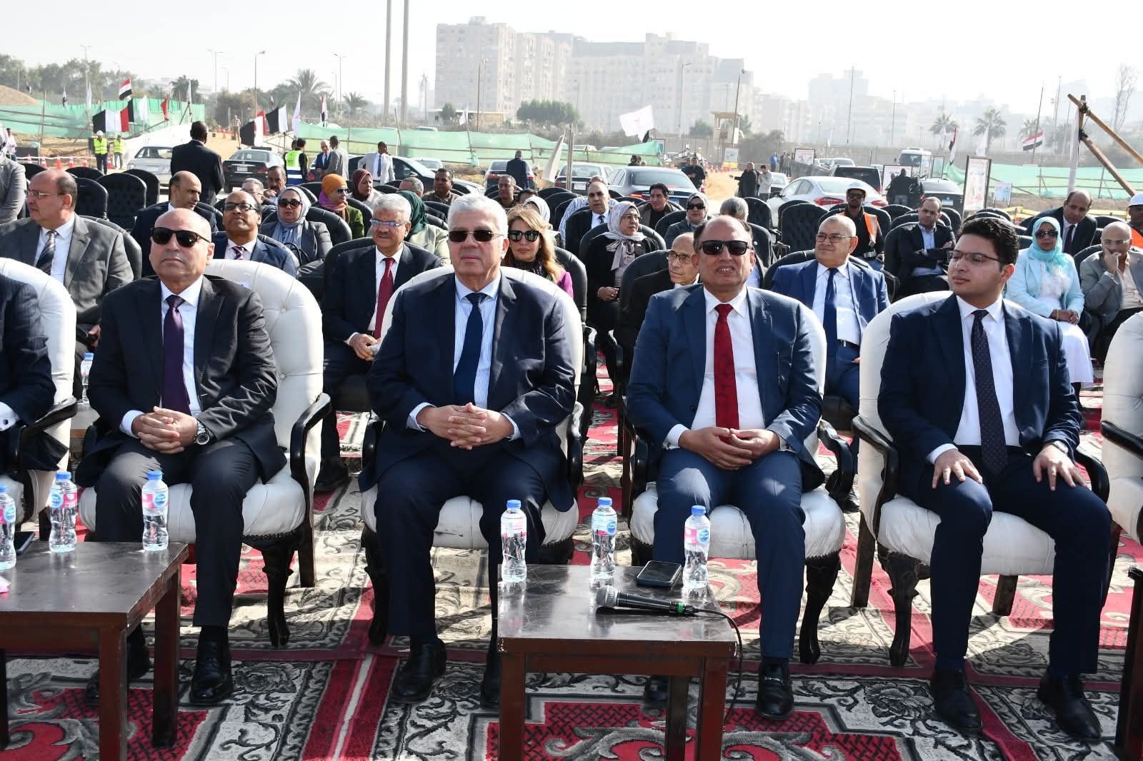 FB IMG 1765112933937 جامعة القاهرة افتتاح استراتيجي بجامعة العاصمة.. افتتاح المرحلة الأولى من أكبر مجمع طبي جامعي يخدم 8 ملايين مواطن موقع في الجامعة