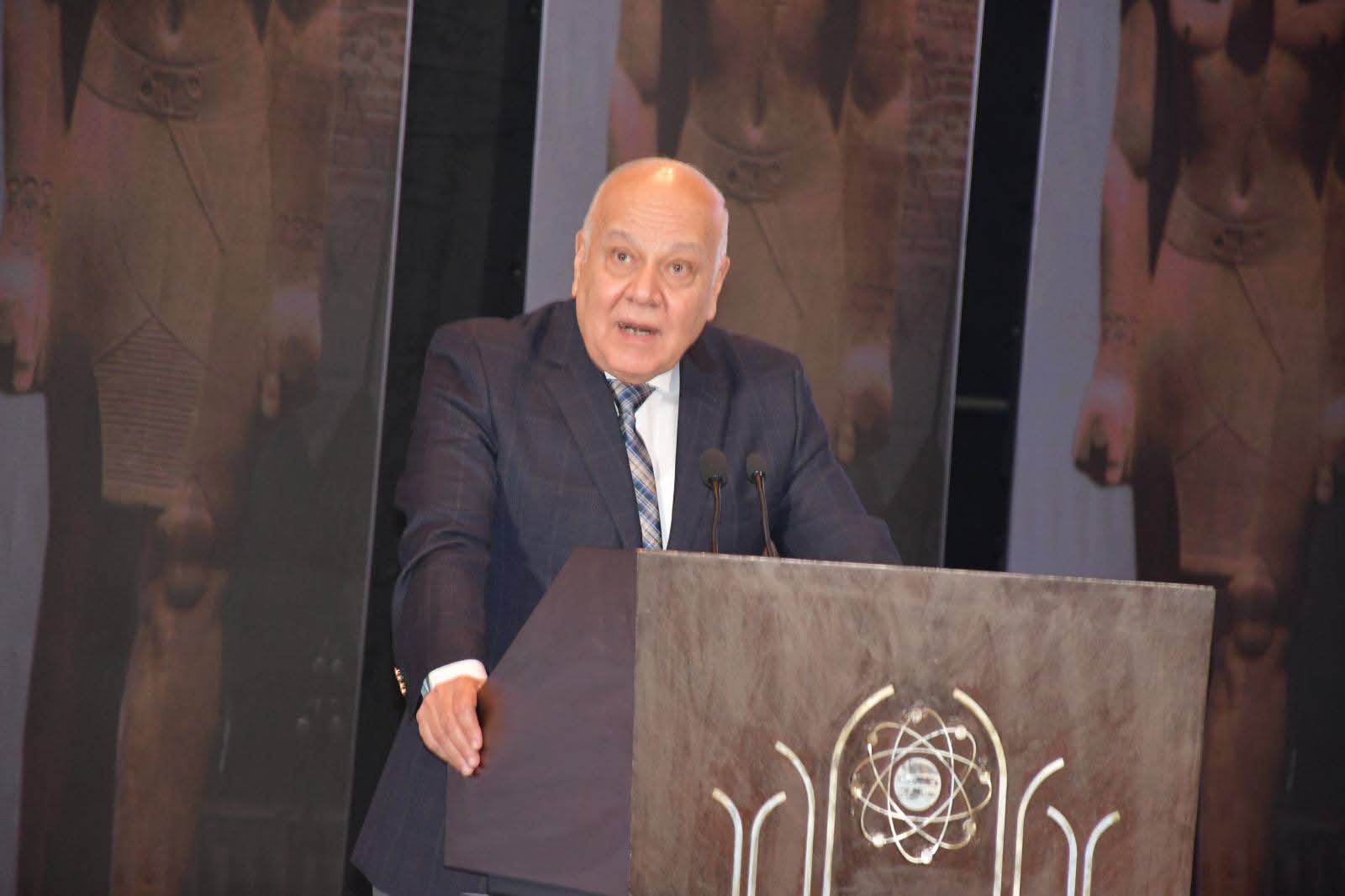 FB IMG 1765114766981 الجامعات الأمين العام لاتحاد الجامعات العربية: إطلاق مركز التميز العربي–الروسي لتعزيز البحث والابتكار وريادة الأعمال موقع في الجامعة