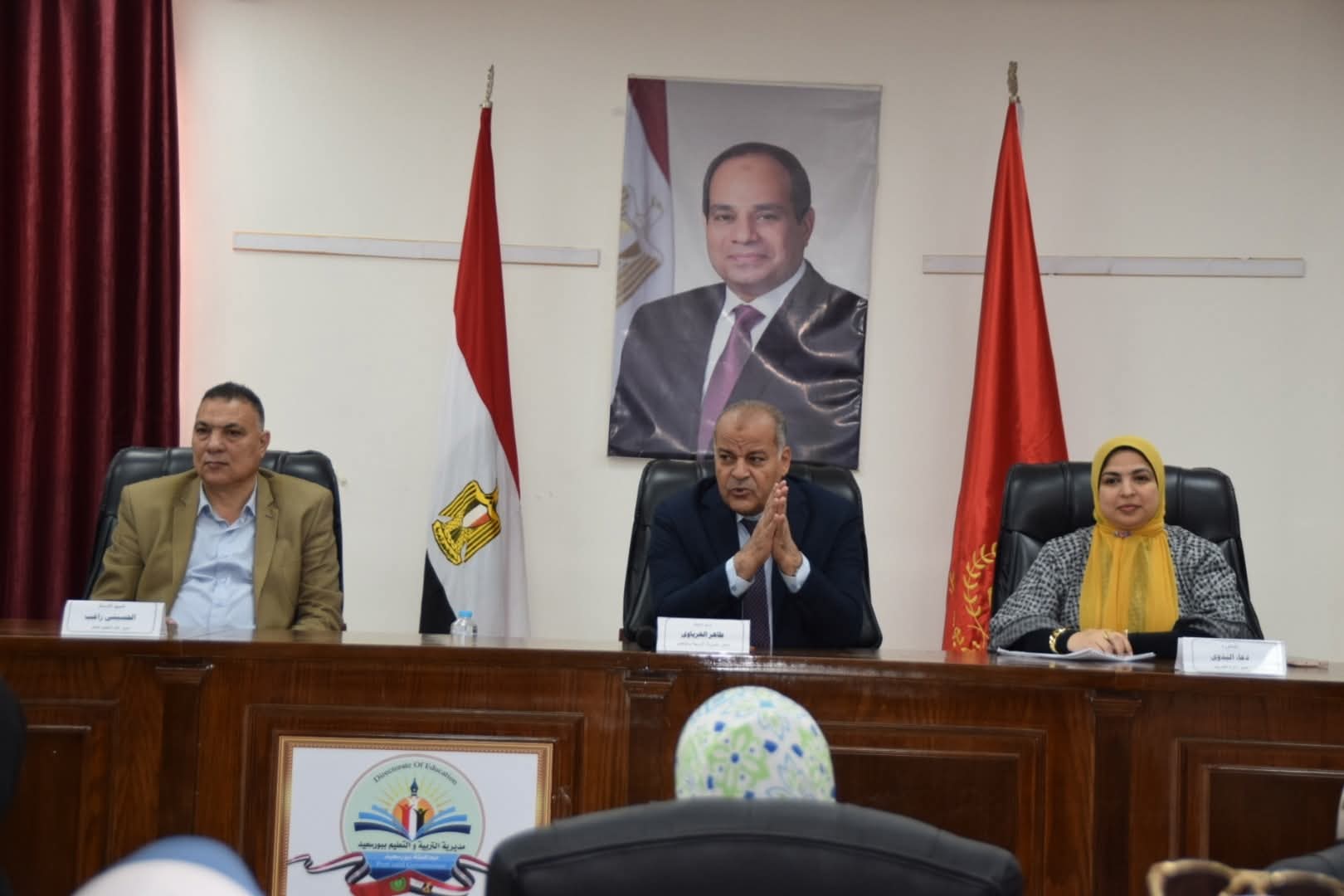 FB IMG 1765119968078 جامعة عين شمس مدير تعليم بورسعيد يقود ورشة لتبادل الخبرات بين مديري المدارس موقع في الجامعة