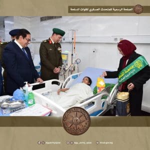FB IMG 1765301842448 جامعة القاهرة في زيارة إنسانية مشتركة.. الدفاع الشعبي والعسكري وجامعة القاهرة يدعمون أطفال مستشفى أبو الريش| صور موقع في الجامعة