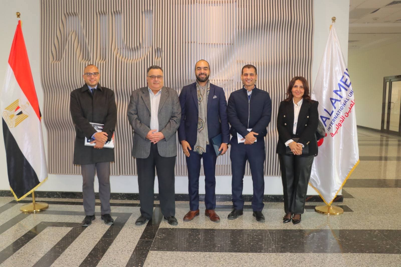 FB IMG 1765384370589 جامعة العلمين الدولية جامعة العلمين الدولية تستقبل وفد شركة Parkville Pharmaceuticals لتعزيز التعاون البحثي والصيدلي موقع في الجامعة