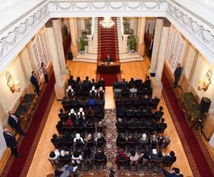 وزير الخارجية يفتح أبواب الحوار مع طلاب جامعة بني سويف ويستعرض السياسة المصرية الإقليمية والدولية 2 FB IMG 1765811534253 الخارجية وزير الخارجية يفتح أبواب الحوار مع طلاب جامعة بني سويف ويستعرض السياسة المصرية الإقليمية والدولية موقع في الجامعة