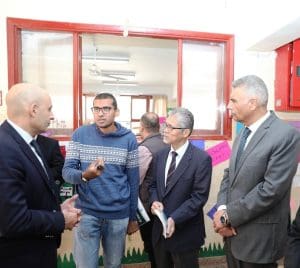 FB IMG 1765895099868 محافظ وزير التعليم ومحافظ أسوان يطلعان على سير الدراسة بالمدارس المصرية اليابانية موقع في الجامعة