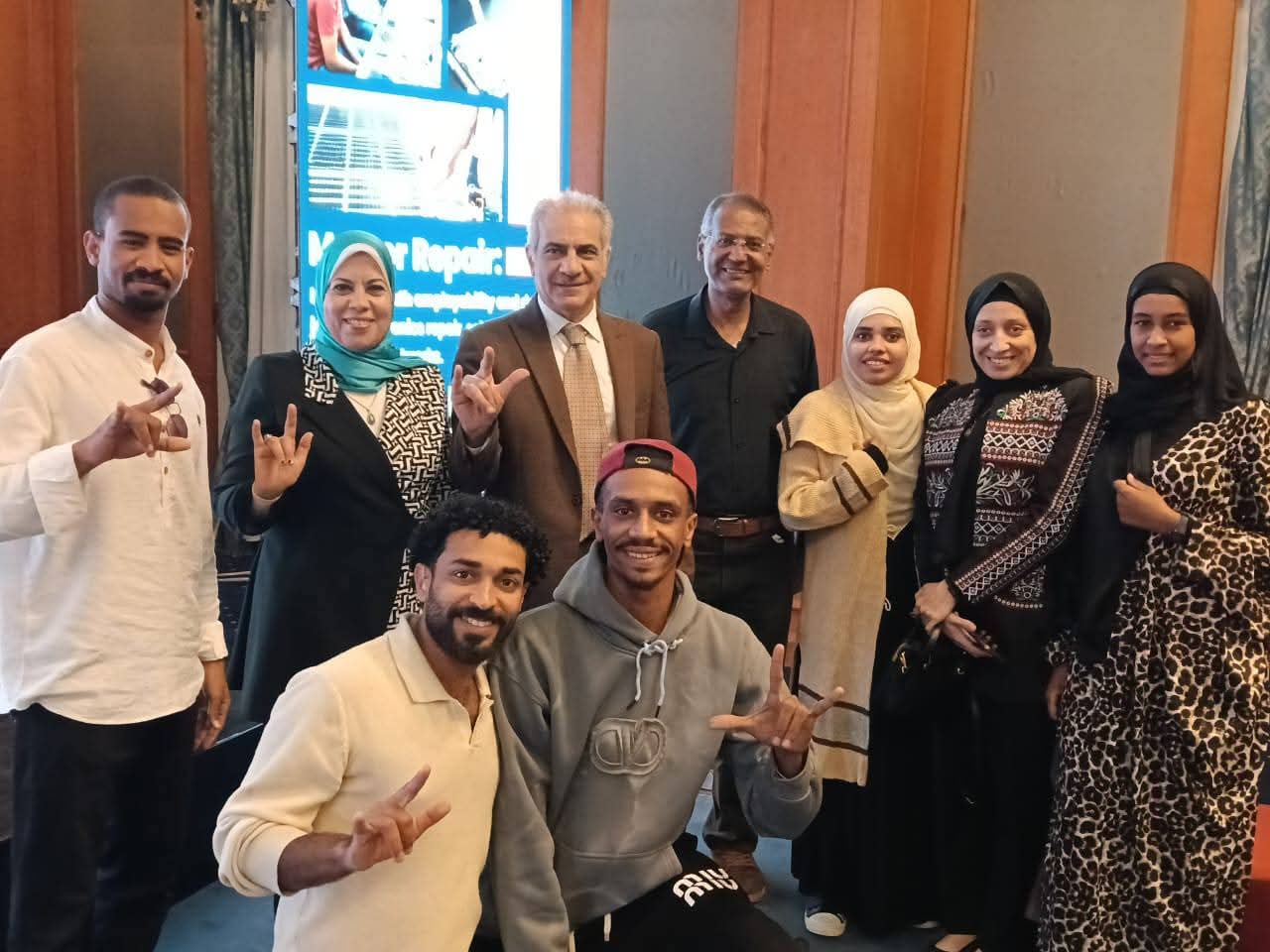 FB IMG 1765896941888 أسوان جامعة أسوان تختتم مشاركتها في مشروع «أسوان الشامل» بالتعاون مع مؤسسة أم حبيبة موقع في الجامعة