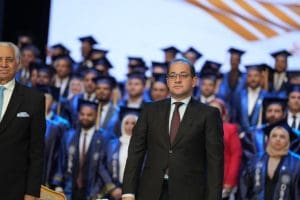 كجوك لخريجي الأكاديمية العربية للعلوم: كفاءتكم وشغفكم أساس تأثيركم في مستقبل الاقتصاد المصري 3 FB IMG 1765962008040 كجوك كجوك لخريجي الأكاديمية العربية للعلوم: كفاءتكم وشغفكم أساس تأثيركم في مستقبل الاقتصاد المصري موقع في الجامعة