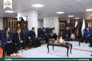 جامعة العبور للعلوم والتكنولوجيا توقّع بروتوكول تعاون دولي مع جامعة شيانغتان الصينية 2 FB IMG 1765981750152 جامعة العبور جامعة العبور للعلوم والتكنولوجيا توقّع بروتوكول تعاون دولي مع جامعة شيانغتان الصينية موقع في الجامعة