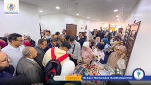 جامعة الصالحية الجديدة تشهد إبداعات طلاب كلية الصيدلة في يوم قسم "الكيمياء الصيدلية" 6 FB IMG 1766245002086 الصالحية جامعة الصالحية الجديدة تشهد إبداعات طلاب كلية الصيدلة في يوم قسم "الكيمياء الصيدلية" موقع في الجامعة