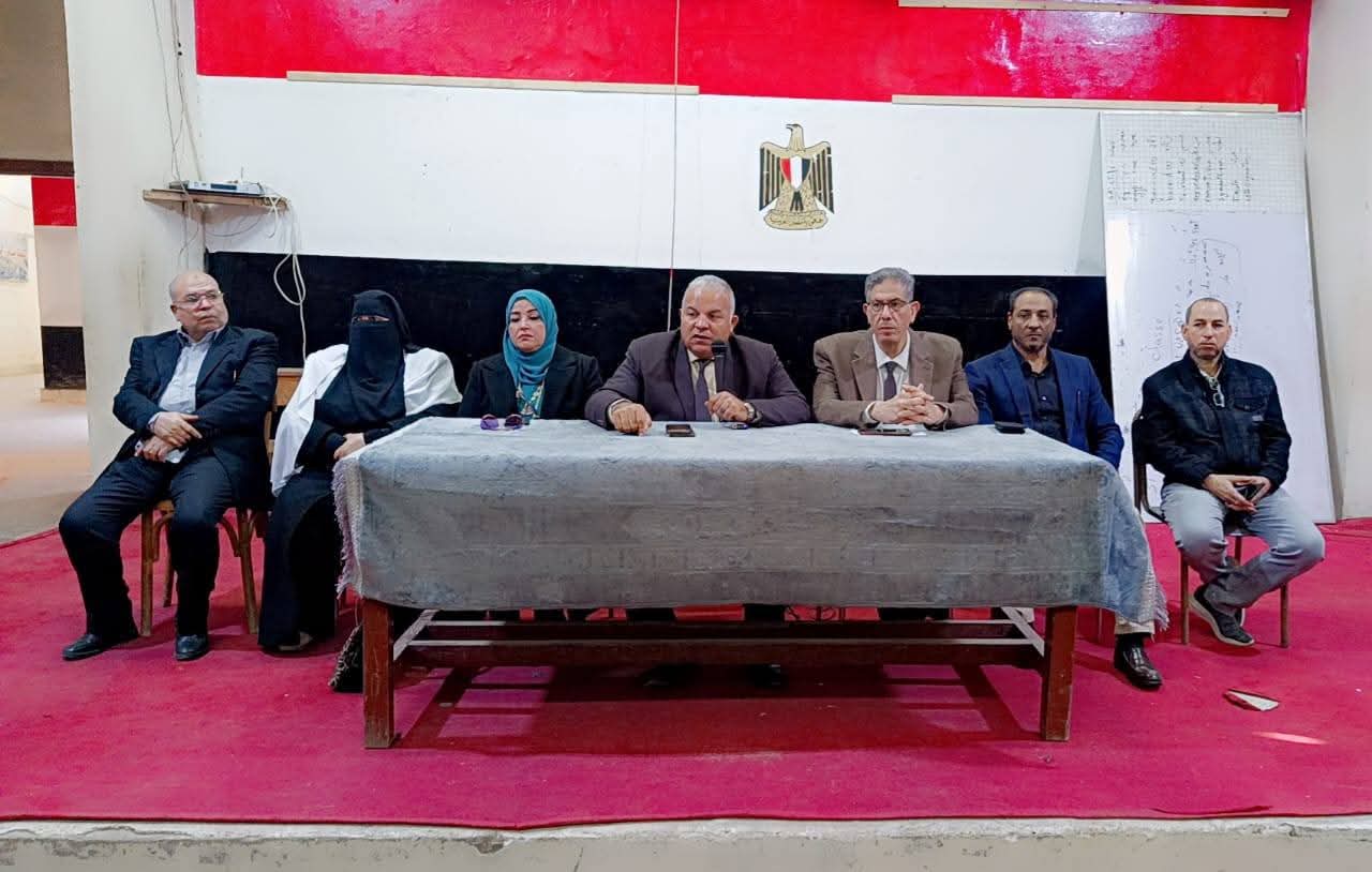 FB IMG 1766593471856 نماذج منع التصحيح ليلاً وتدقيق يدوي للدرجات.. 10 تعليمات حاسمة من الفيوم بشأن تصحيح امتحانات النقل موقع في الجامعة