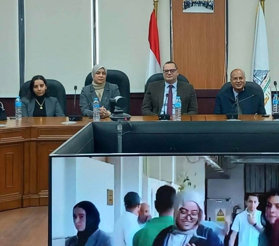 FB IMG 1766754086663 تمكين حقوق عين شمس تستقبل وفد الأمم المتحدة لميثاق التنمية المستدامة لتعزيز الشراكة والاستدامة موقع في الجامعة