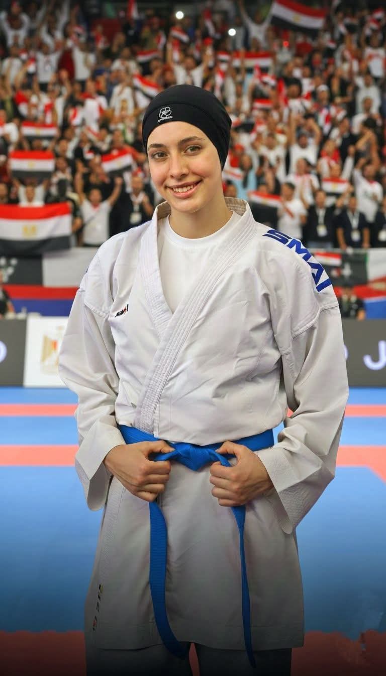 FB IMG 1766828331142 منتخب منة محمد السيد نجمة منتخب مصر تمثل جامعة المنصورة في الكاراتيه العالمي موقع في الجامعة
