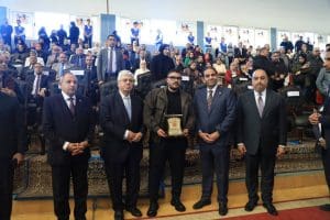 وزير التعليم العالي يخلّد اسم السباح الشهيد يوسف محمد ويكرّم أسرة ميمي عبدالرازق بدرع الوفاء 2 FB IMG 1766835177626 التعليم العالي وزير التعليم العالي يخلّد اسم السباح الشهيد يوسف محمد ويكرّم أسرة ميمي عبدالرازق بدرع الوفاء موقع في الجامعة