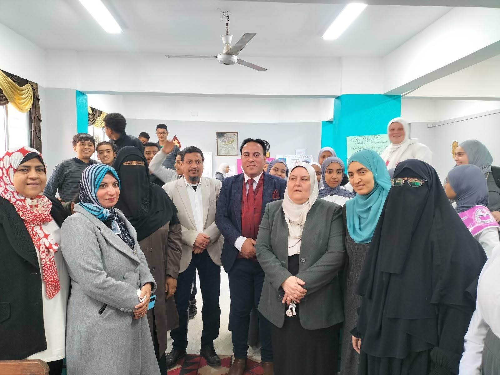 FB IMG 1766854634032 قناة السويس حملات توعوية في المدارس لتعزيز القيم والمواطنة ومكافحة التنمر بجامعة قناة السويس موقع في الجامعة