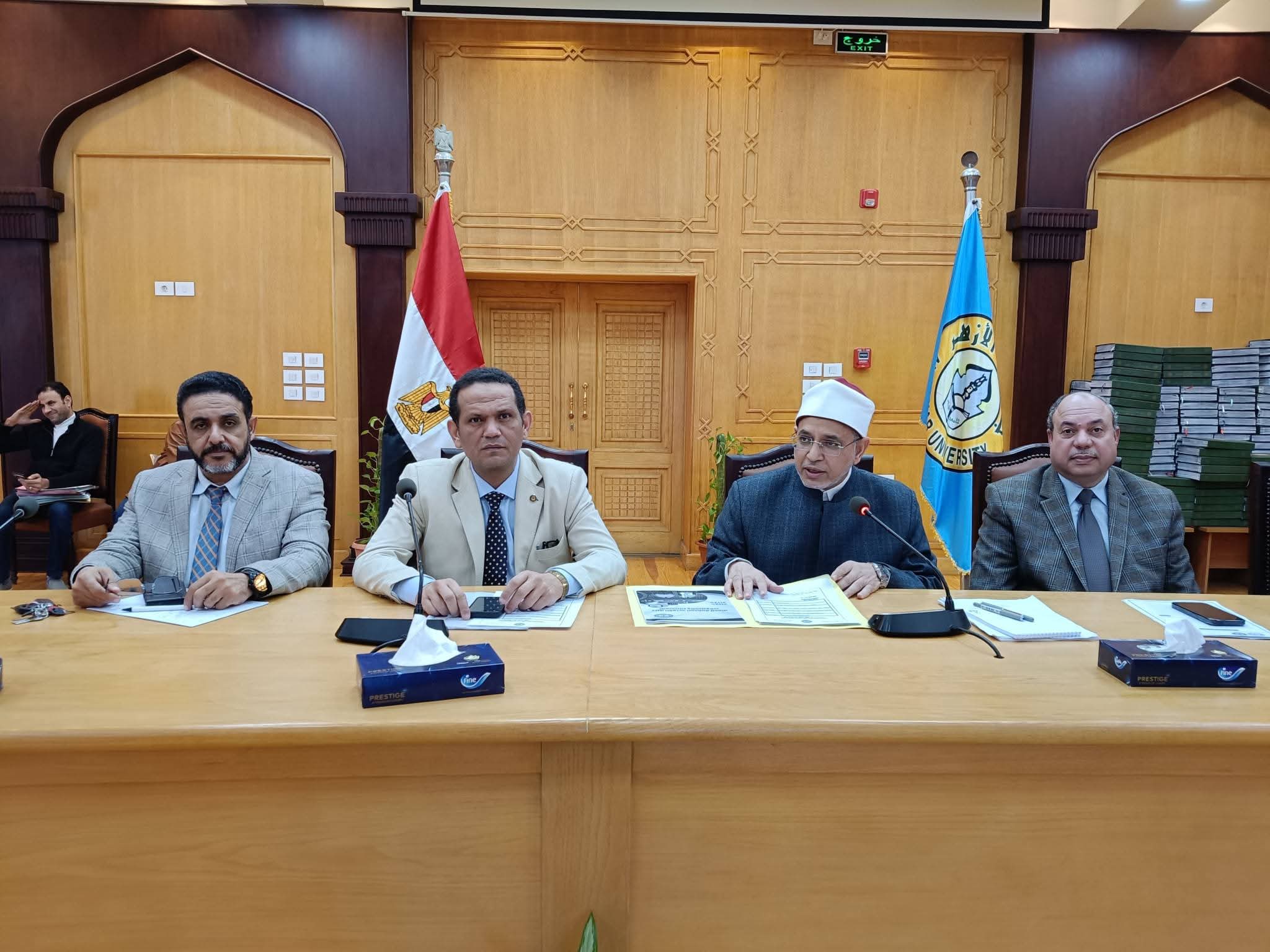 FB IMG 1767180041666 بحوث جامعة الأزهر تعلن جاهزية كلياتها لامتحانات الفصل الأول وتوسع وحدات القياس والتقويم بجميع الكليات موقع في الجامعة