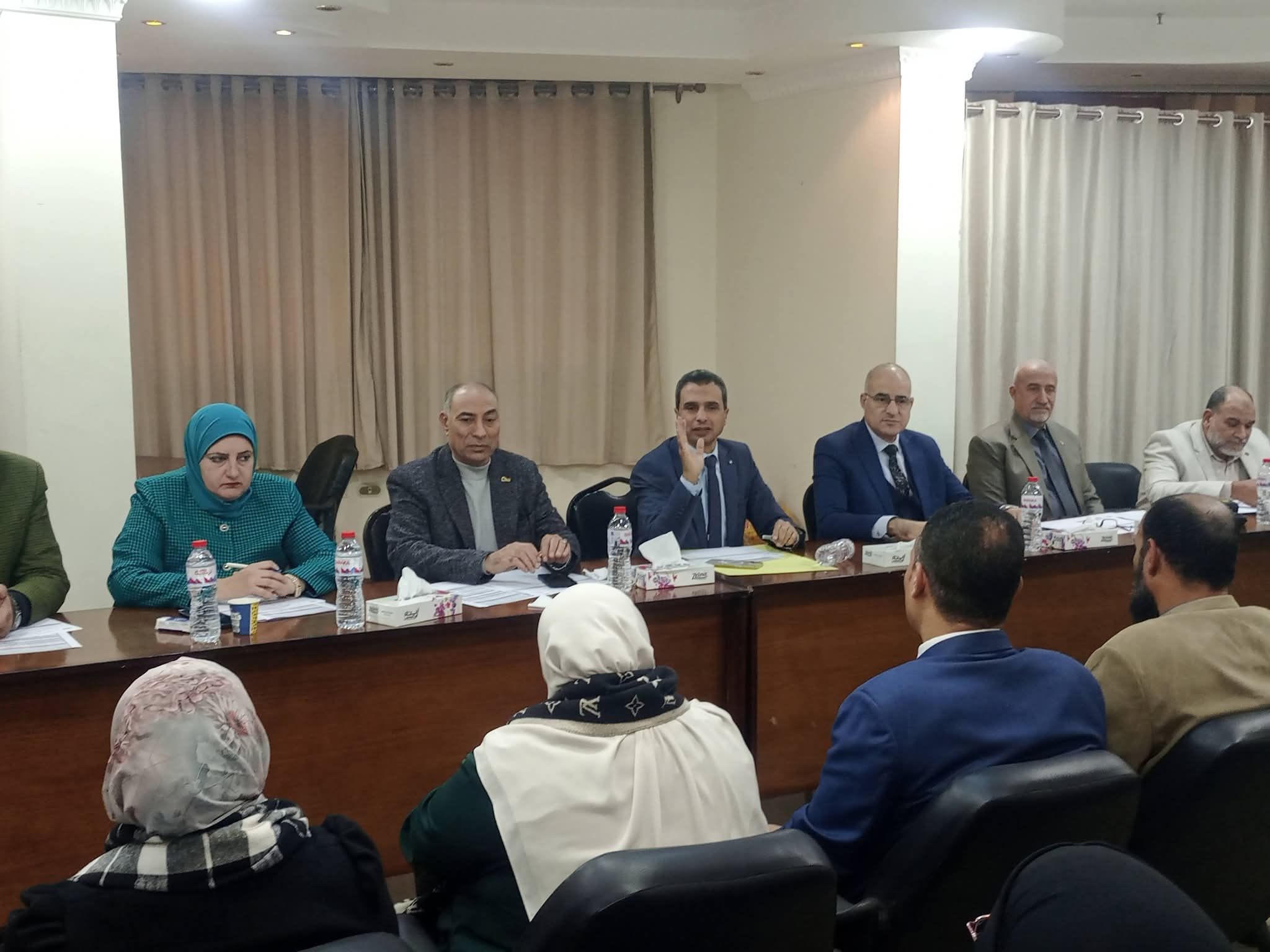 FB IMG 1767199953559 جامعة القاهرة كفر الشيخ تختار قياداتها التعليمية عبر مقابلات شخصية بمعايير الشفافية والنزاهة موقع في الجامعة