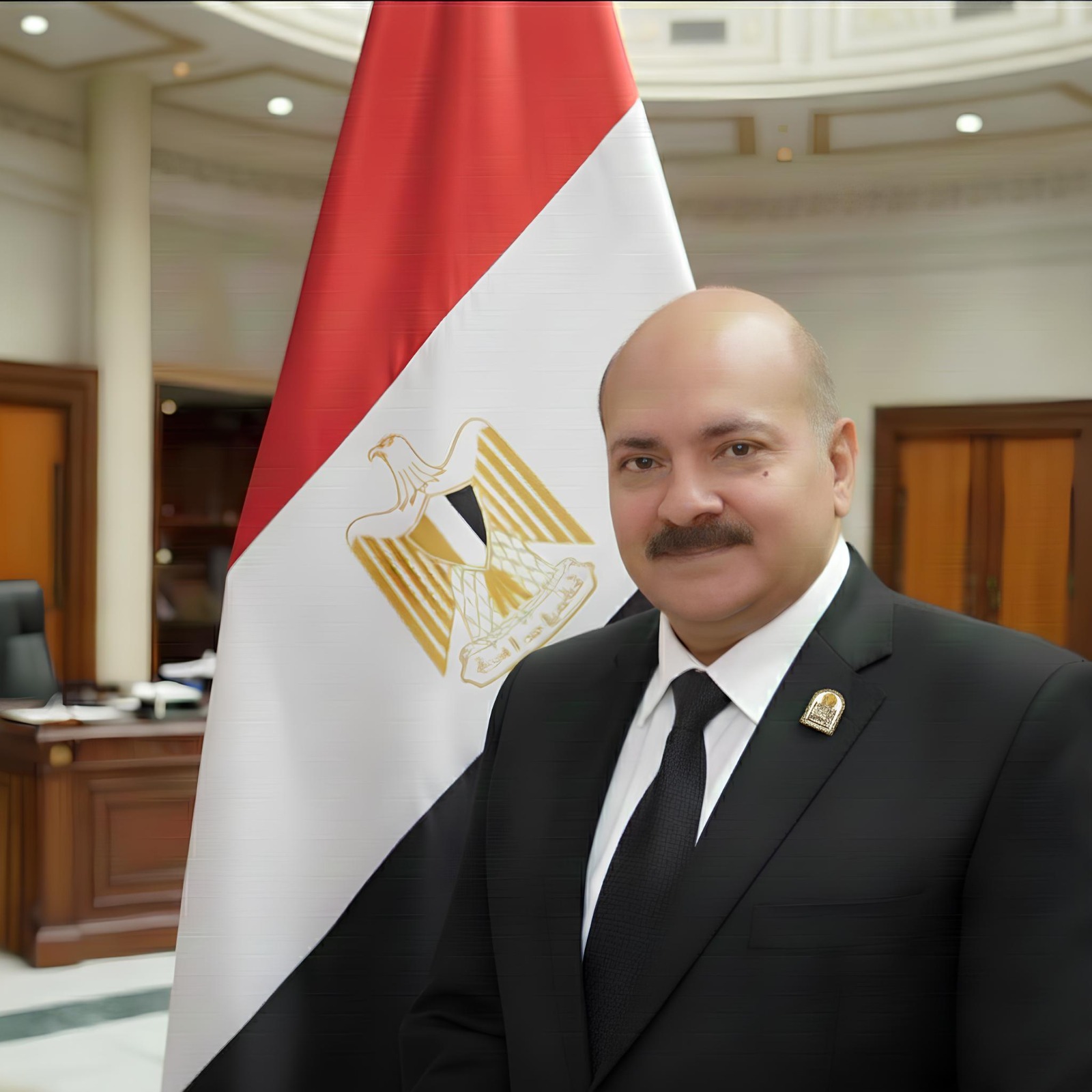 الدكتور أبو بكر محمد الطيب عبدالشكور عميد كلية العلوم جامعة أسيوط
