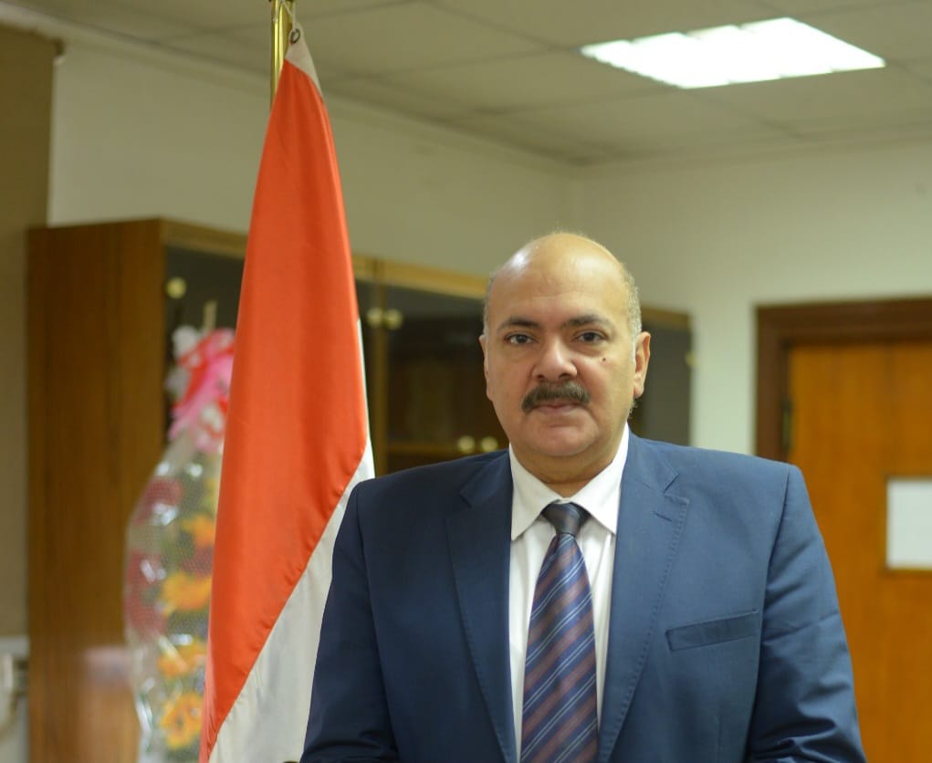 الدكتور أبو بكر محمد الطيب عبدالشكور عميد كلية العلوم جامعة أسيوط