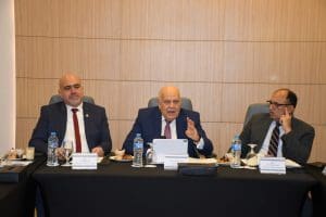 جامعة العاصمة تستضيف الاجتماع الأول للمجلس التنفيذي لاتحاد الجامعات العربية وتعزز دعم الجامعات الفلسطينية 4 IMG 20251206 WA0092 جامعة العاصمة جامعة العاصمة تستضيف الاجتماع الأول للمجلس التنفيذي لاتحاد الجامعات العربية وتعزز دعم الجامعات الفلسطينية موقع في الجامعة
