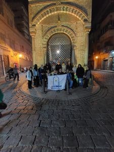 جامعة العاصمة تعزّز اندماج الطلاب الوافدين بزيارة ميدانية إلى شارع المعز التاريخي 3 IMG 20251213 WA0028 1 جامعة العاصمة جامعة العاصمة تعزّز اندماج الطلاب الوافدين بزيارة ميدانية إلى شارع المعز التاريخي موقع في الجامعة