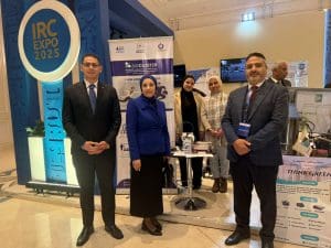 جامعة العاصمة تعزز حضورها الوطني والدولي بمشاركة متميزة في المعرض الدولي لتسويق مخرجات البحث العلمي 2 IMG 20251215 WA0006 جامعة العاصمة جامعة العاصمة تعزز حضورها الوطني والدولي بمشاركة متميزة في المعرض الدولي لتسويق مخرجات البحث العلمي موقع في الجامعة