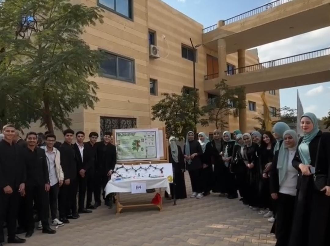 IMG 20251216 WA0000 صيدلة طلاب صيدلة جامعة العبور يحيون تراث النباتات الطبية في تجربة تعليمية مبتكرة| فيديو موقع في الجامعة