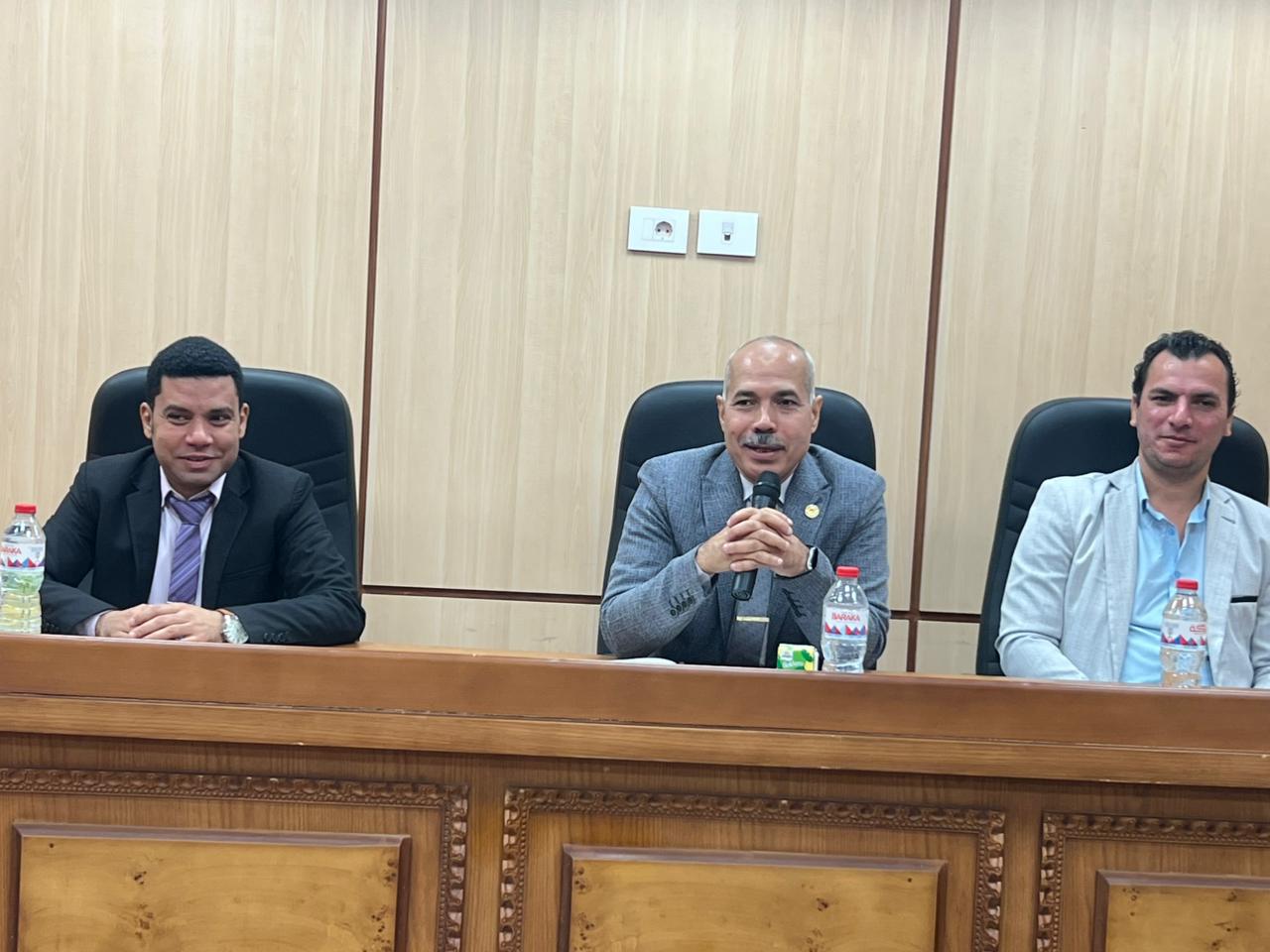 IMG 20251216 WA0094 جامعة قنا جامعة قنا تشارك في تطوير نظم التدريب بالجامعات المصرية بالأقصر موقع في الجامعة