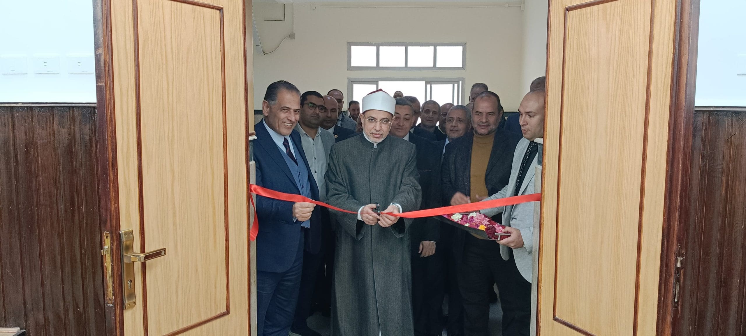 IMG 20251224 WA0077 scaled باب رئيس جامعة الأزهر يفتتح قاعة مؤتمرات كلية التجارة ويؤكد: الأزهر يظل القوة الناعمة لمصر موقع في الجامعة