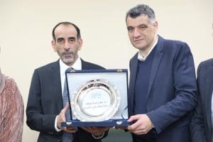 جامعة القاهرة وهيئة الهلال الأحمر الإماراتي يعززان التعاون لدعم مرضى الأورام 8 IMG 20251230 WA0017 جامعة القاهرة جامعة القاهرة وهيئة الهلال الأحمر الإماراتي يعززان التعاون لدعم مرضى الأورام موقع في الجامعة