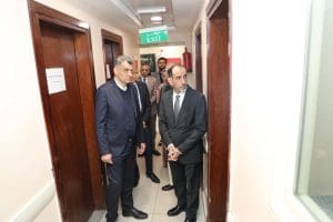 جامعة القاهرة وهيئة الهلال الأحمر الإماراتي يعززان التعاون لدعم مرضى الأورام 5 IMG 20251230 WA0020 جامعة القاهرة جامعة القاهرة وهيئة الهلال الأحمر الإماراتي يعززان التعاون لدعم مرضى الأورام موقع في الجامعة